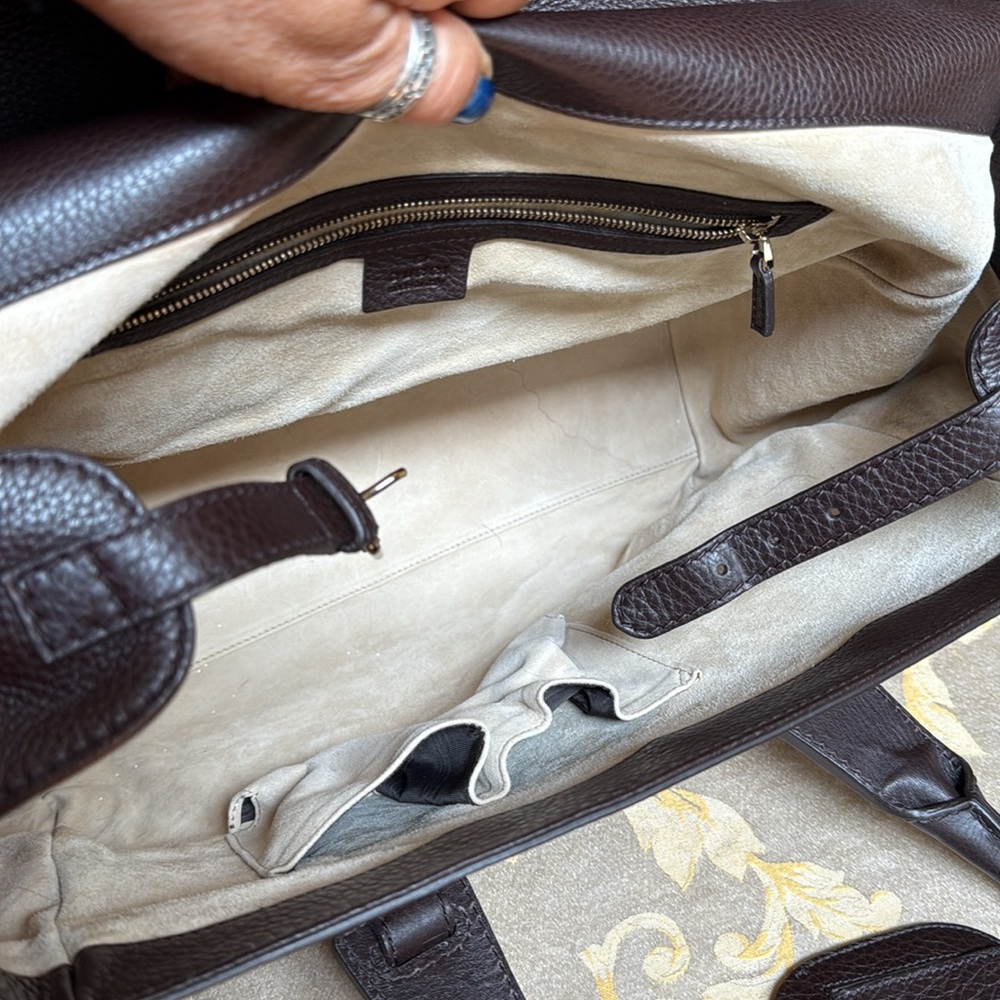 Elegant Brown Leather Men's Bag - Picture 8 of 13